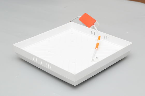 Aluminium tanpa bingkai IP44 permukaan persegi 18W 24W 36W 48W lampu panel led