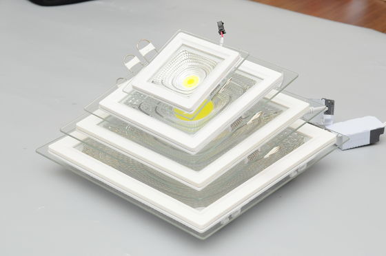 Éclairage intérieur monté en retrait carré éclairage de panneau en verre commercial à LED mince